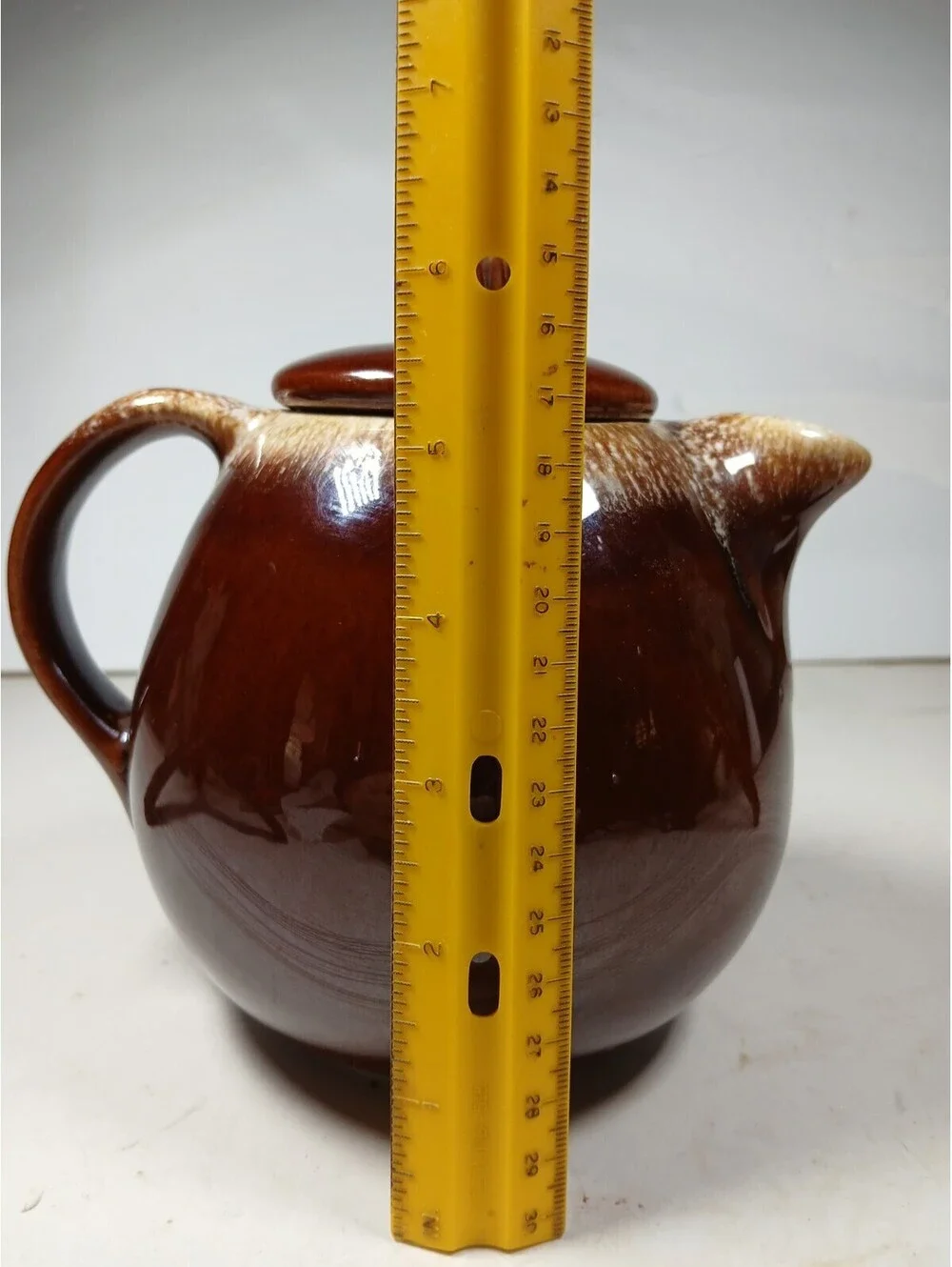 Hull Pottery find no